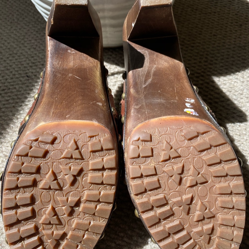 Coach Platform Mule - Picture 7 of 8